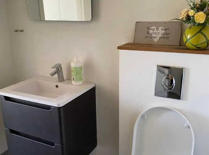 Bregnedalsgaard Bondegardsferie * 霍布罗